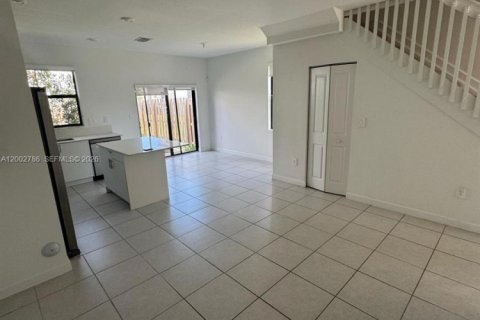 House in Homestead, Florida 3 bedrooms, 123.37 sq.m. № 2068038 - photo 24