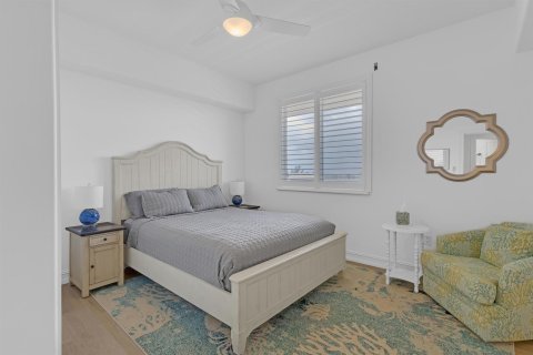 Condominio en venta en Hutchinson Island South, Florida, 3 dormitorios, 236.06 m2 № 2087361 - foto 28