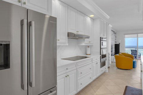 Condominio en venta en Hutchinson Island South, Florida, 3 dormitorios, 236.06 m2 № 2087361 - foto 7