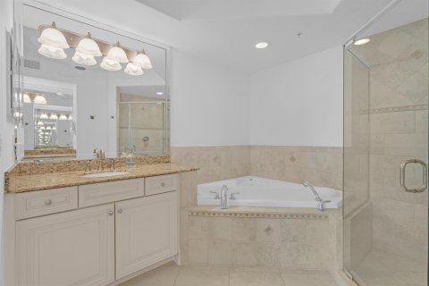 Condominio en venta en Hutchinson Island South, Florida, 3 dormitorios, 236.06 m2 № 2087361 - foto 15