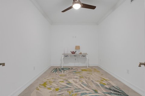 Condominio en venta en Hutchinson Island South, Florida, 3 dormitorios, 236.06 m2 № 2087361 - foto 23