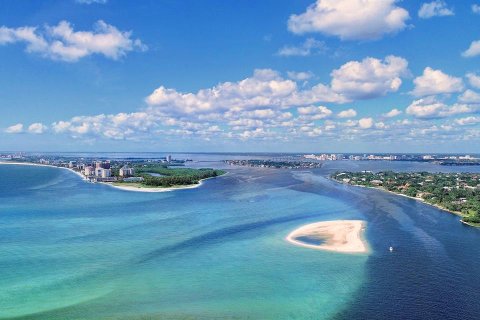 Купить виллу или дом в Майкка Сити, Флорида 8 комнат, 347.27м2, № 2135970 - фото 17