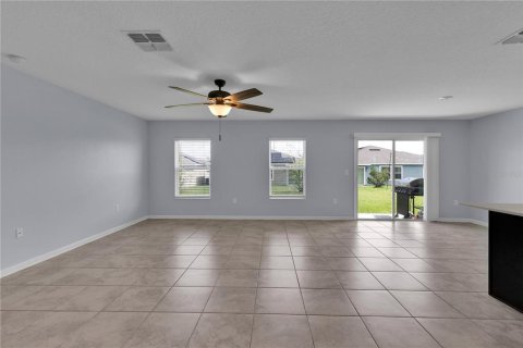 Villa ou maison à vendre à Kissimmee, Floride: 4 chambres, 171.22 m2 № 1776674 - photo 13