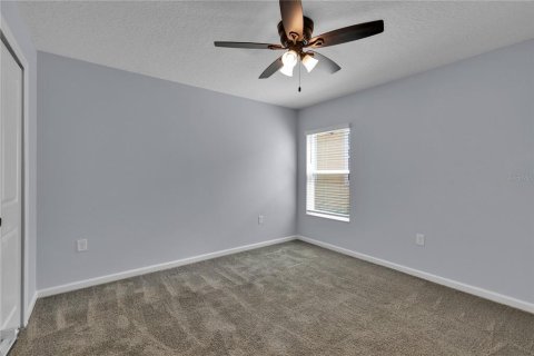 Villa ou maison à vendre à Kissimmee, Floride: 4 chambres, 171.22 m2 № 1776674 - photo 23