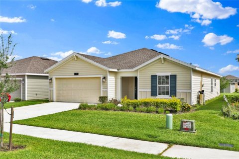 Villa ou maison à vendre à Kissimmee, Floride: 4 chambres, 171.22 m2 № 1776674 - photo 3