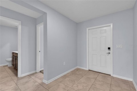 Villa ou maison à vendre à Kissimmee, Floride: 4 chambres, 171.22 m2 № 1776674 - photo 10