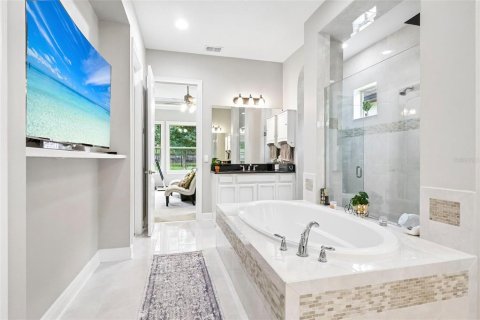 Villa ou maison à vendre à Winter Garden, Floride: 6 chambres, 413.51 m2 № 2356313 - photo 26