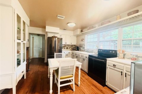 Villa ou maison à vendre à Clearwater, Floride: 2 chambres, 103.12 m2 № 1820759 - photo 6