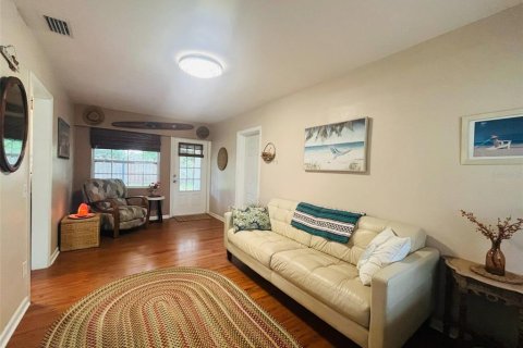 Villa ou maison à vendre à Clearwater, Floride: 2 chambres, 103.12 m2 № 1820759 - photo 4