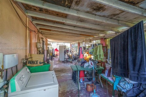 Casa en venta en Miami, Florida, 2 dormitorios, 101.45 m2 № 1993462 - foto 18