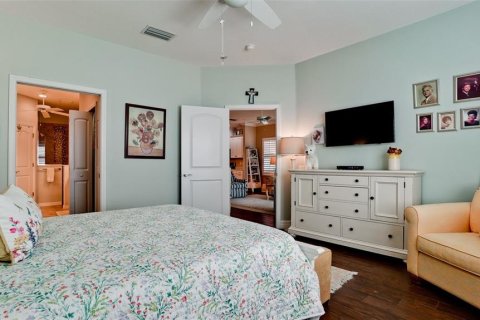 House in Bradenton, Florida 2 bedrooms, 153.38 sq.m. № 1677708 - photo 19
