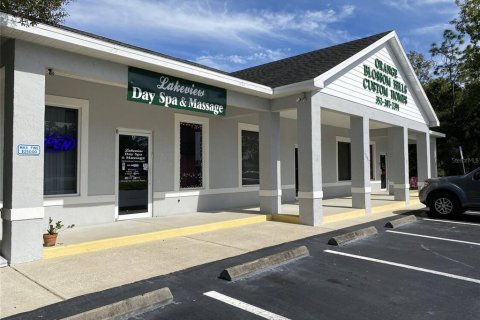 Propiedad comercial en alquiler en Summerfield, Florida, 422.98 m2 № 1769529 - foto 3