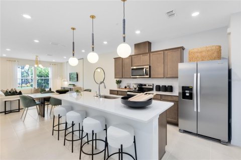 Adosado en venta en Orlando, Florida, 3 dormitorios, 156.35 m2 № 2166559 - foto 5