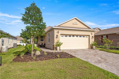 House in Ocala, Florida 2 bedrooms, 124.67 sq.m. № 1844448 - photo 3