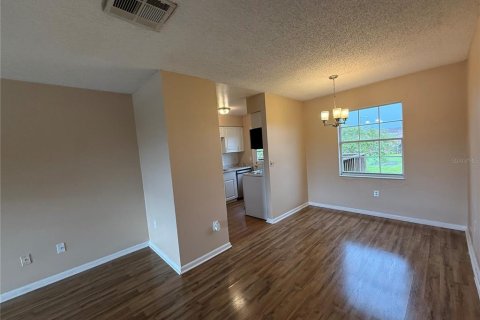 Apartment in Lakeland, Florida 2 bedrooms, 77.2 sq.m. № 2400284 - photo 12
