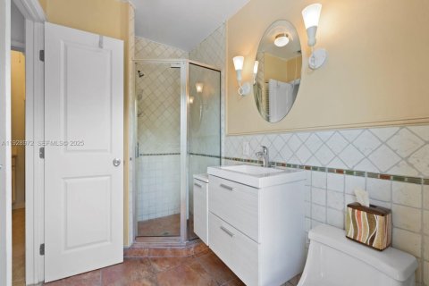 Купить виллу или дом в Форт-Лодердейл, Флорида 2 спальни, 83.8м2, № 1989361 - фото 18