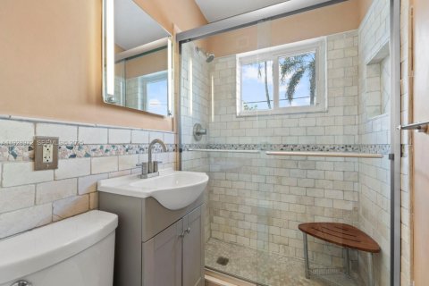 Купить виллу или дом в Форт-Лодердейл, Флорида 2 спальни, 83.8м2, № 1989361 - фото 20