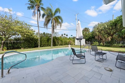 Купить виллу или дом в Форт-Лодердейл, Флорида 2 спальни, 83.8м2, № 1989361 - фото 30