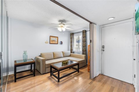Condominio en venta en Hudson, Florida, 2 dormitorios, 114.83 m2 № 2418997 - foto 11