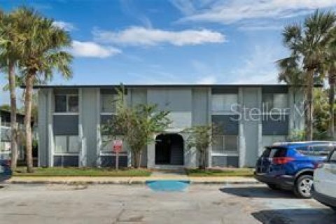 Condominio en Orlando, Florida, 2 dormitorios  № 2098249