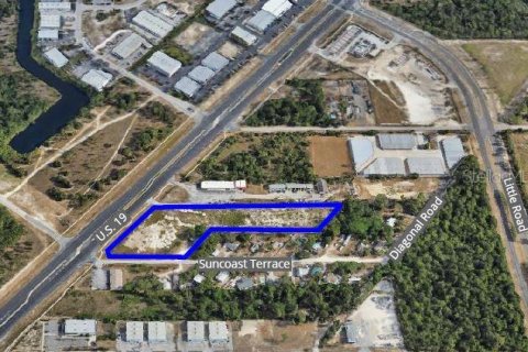 Terreno en venta en Hudson, Florida № 1615525 - foto 1