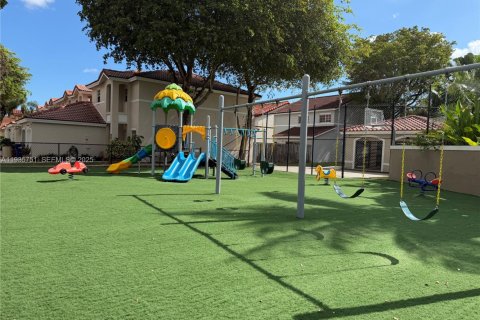 Adosado en alquiler en Miami, Florida, 3 dormitorios, 130.16 m2 № 1994226 - foto 20