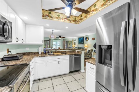 Touwnhouse à vendre à Seminole, Floride: 2 chambres, 136.57 m2 № 1902830 - photo 16