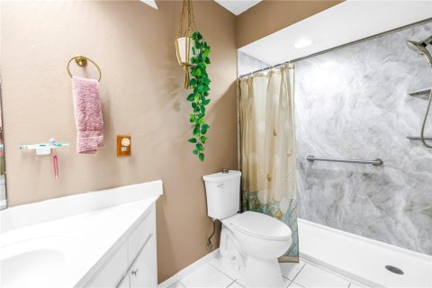 Touwnhouse à vendre à Seminole, Floride: 2 chambres, 136.57 m2 № 1902830 - photo 25