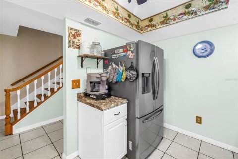 Touwnhouse à vendre à Seminole, Floride: 2 chambres, 136.57 m2 № 1902830 - photo 11