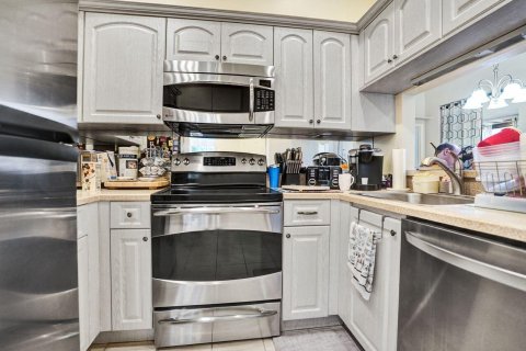 Купить кондоминиум в Бойнтон-Бич, Флорида 3 комнаты, 105.35м2, № 2245379 - фото 23