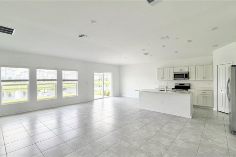 Купить виллу или дом в Киссимми, Флорида 8 комнат, 180.23м2, № 2155979 - фото 7