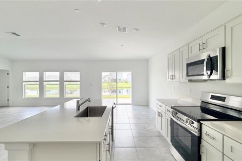 Купить виллу или дом в Киссимми, Флорида 8 комнат, 180.23м2, № 2155979 - фото 8