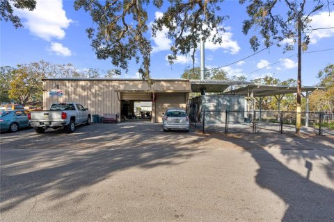Commercial property in Mascotte, Florida 177.07 sq.m. № 1544531 - photo 15