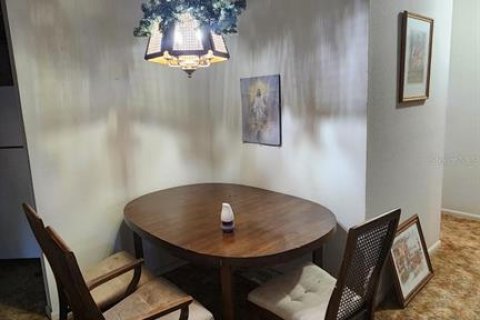 Купить виллу или дом в Уинтер-Хейвен, Флорида 5 комнат, 121.61м2, № 1555237 - фото 9