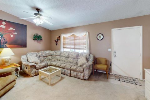 House in Venice, Florida 2 bedrooms, 121.98 sq.m. № 1334212 - photo 7