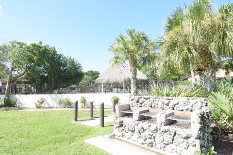 Casa en alquiler en Boca Raton, Florida, 2 dormitorios, 114.27 m2 № 1231298 - foto 1