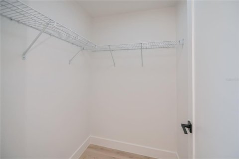 House in Port Charlotte, Florida 3 bedrooms, 117.61 sq.m. № 1734305 - photo 17