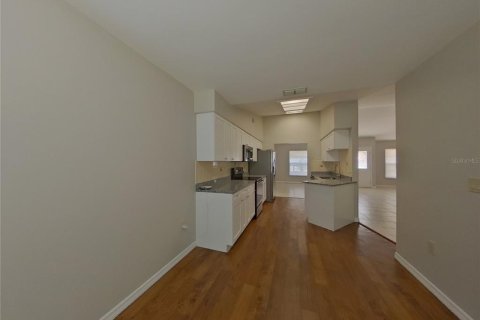 Villa ou maison à louer à Spring Hill, Floride: 3 chambres, 168.34 m2 № 1911008 - photo 7