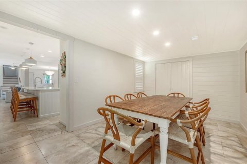 Villa ou maison à vendre à Nokomis, Floride: 4 chambres, 243.03 m2 № 2214608 - photo 24
