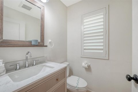 Villa ou maison à vendre à Nokomis, Floride: 4 chambres, 243.03 m2 № 2214608 - photo 16