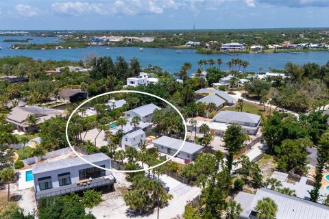Villa ou maison à vendre à Nokomis, Floride: 4 chambres, 243.03 m2 № 2214608 - photo 4