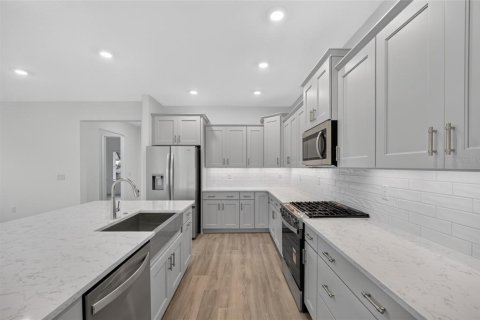 Villa ou maison à vendre à Ocala, Floride: 2 chambres, 187.57 m2 № 2408039 - photo 21
