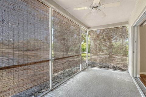 Copropriété à vendre à Bradenton, Floride: 2 chambres, 125.7 m2 № 1718740 - photo 10