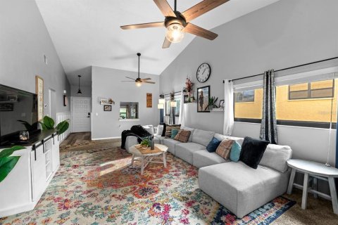 Condominio en venta en Port Richey, Florida, 2 dormitorios, 115.66 m2 № 1762242 - foto 8
