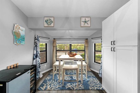 Condominio en venta en Port Richey, Florida, 2 dormitorios, 115.66 m2 № 1762242 - foto 5