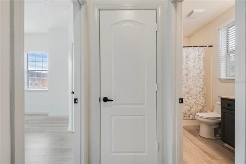 Купить кондоминиум в Орландо, Флорида 4 комнаты, 106.19м2, № 2207359 - фото 23