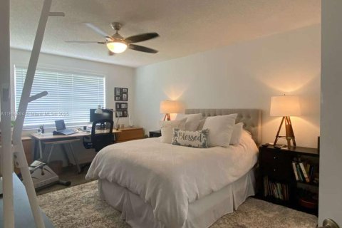 Condominio en alquiler en Homestead, Florida, 2 dormitorios, 96.62 m2 № 1948159 - foto 12