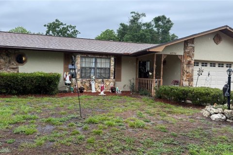 Villa ou maison à Homosassa, Floride 3 chambres, 164.34 m2 № 2148232