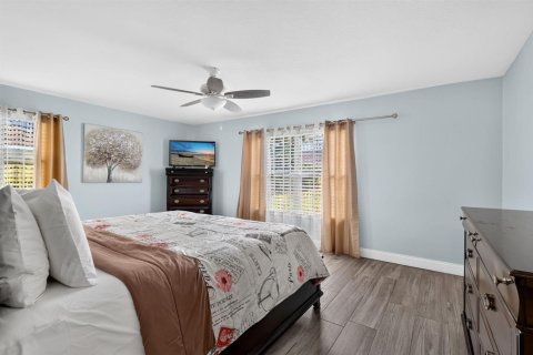 Villa ou maison à vendre à Port St. Lucie, Floride: 4 chambres, 137.5 m2 № 2413211 - photo 24