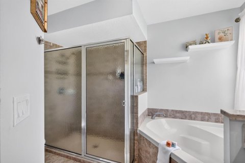 Villa ou maison à vendre à Port St. Lucie, Floride: 4 chambres, 137.5 m2 № 2413211 - photo 27